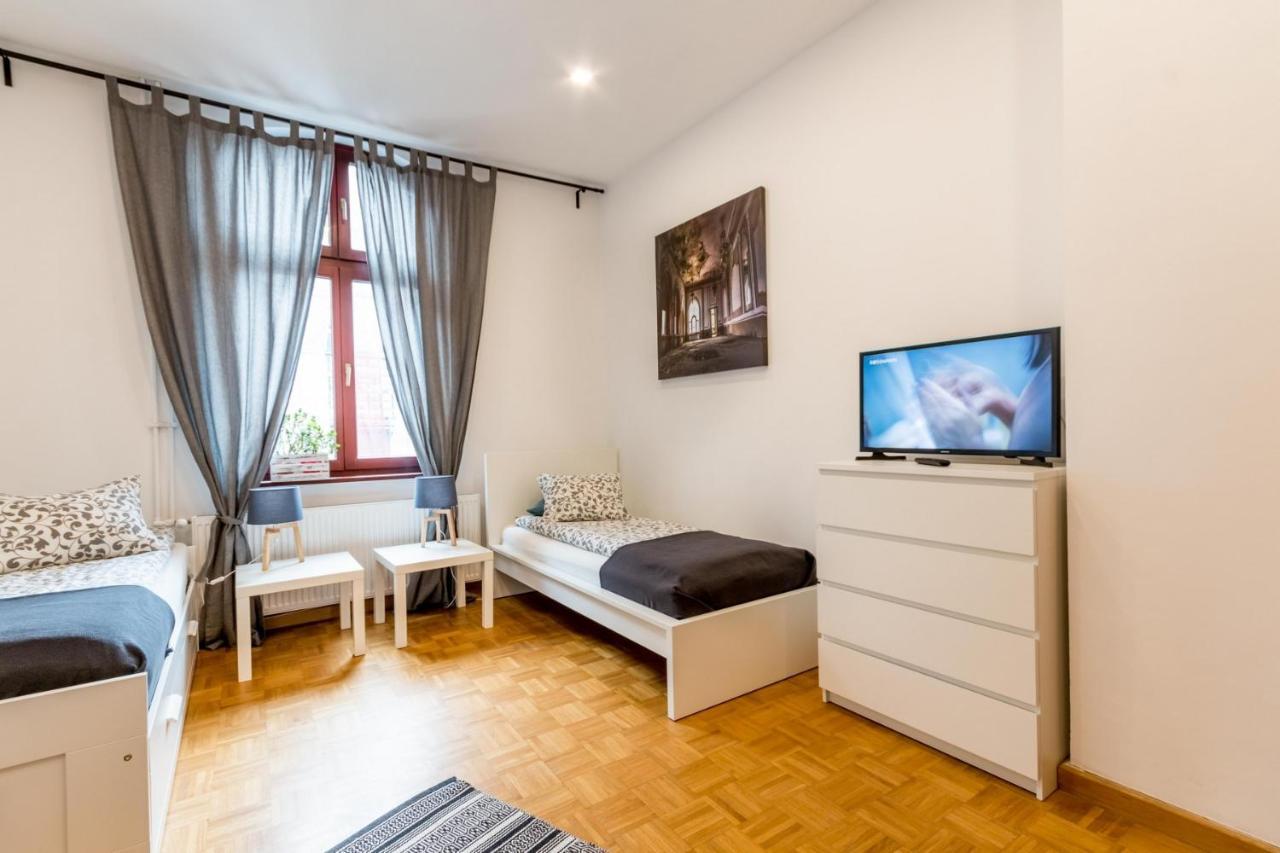 Livingroom 3 Self Check-In 24H Катовіце Екстер'єр фото